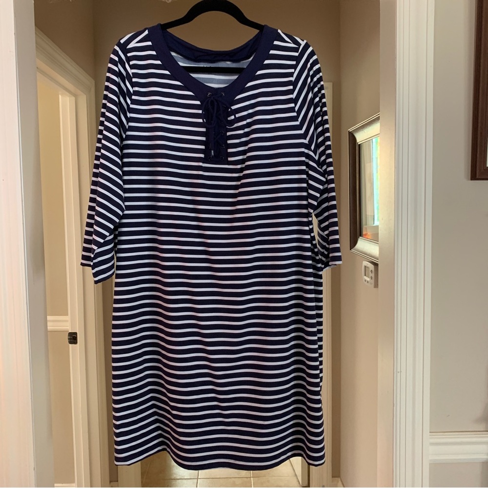 Navy/white Lands End Swim coverup